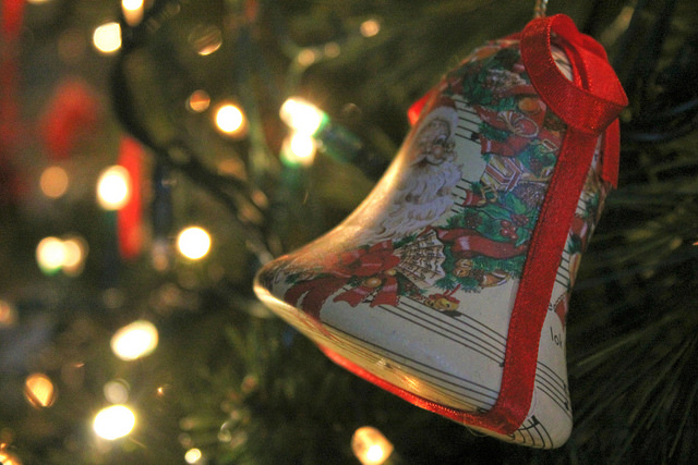 bell on christmas tree